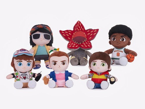 Stranger things plüschfigur - stranger,