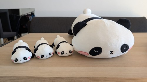 Panda kuscheltier mit baby - kuscheltier,